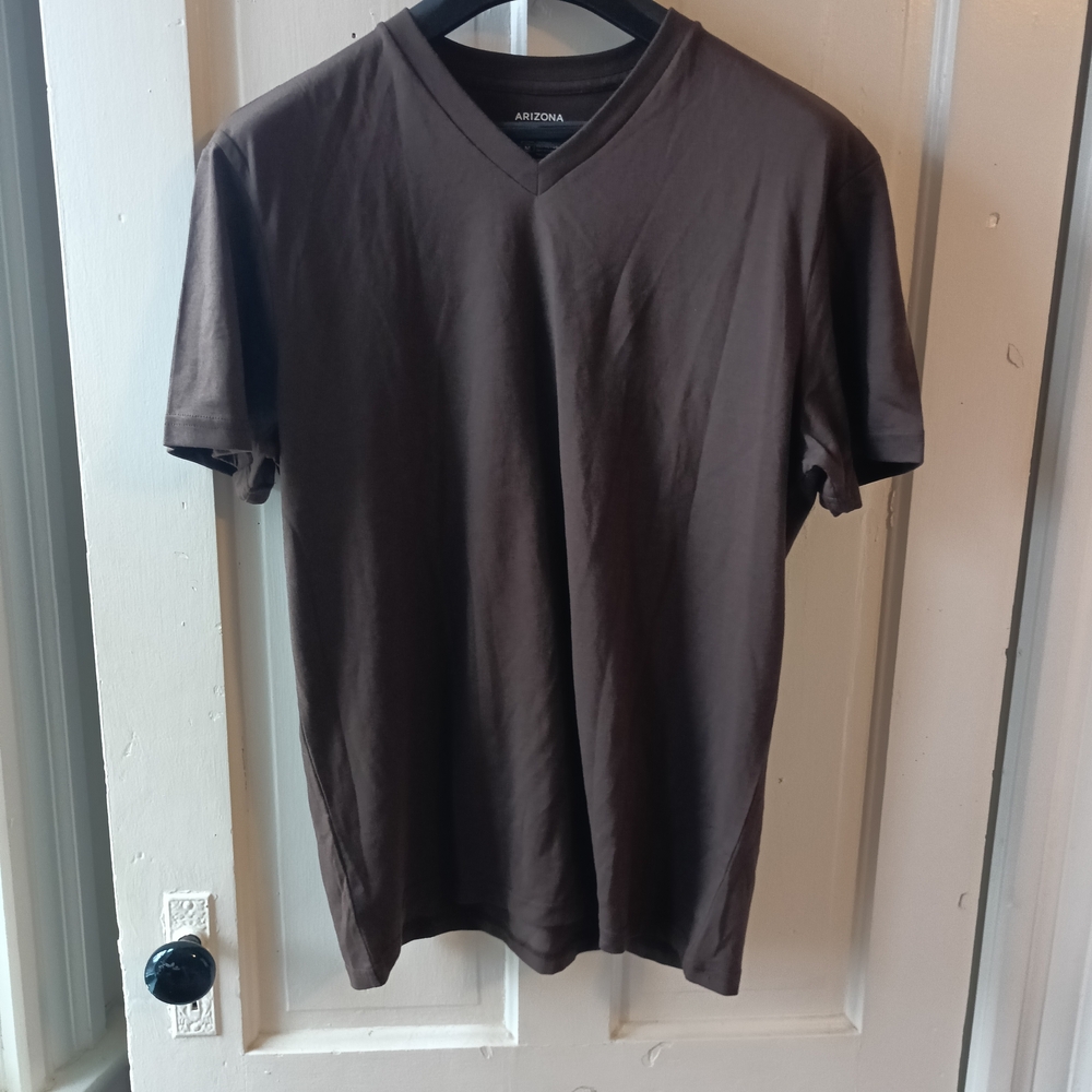 Arizona Jean Company Chocolate V-Neck Tee